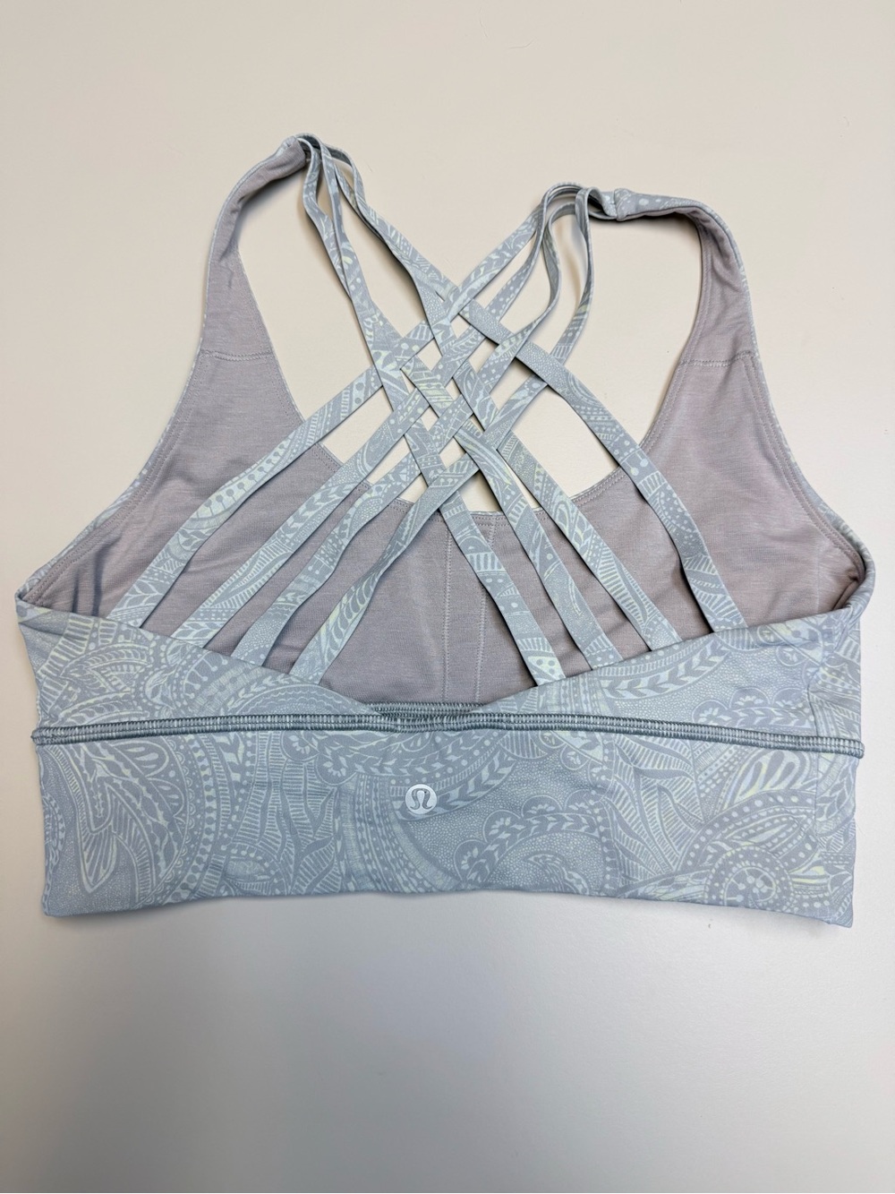 lululemon athletica Free To Be Moved Strappy Yoga Sports Bra - Sz 8 - Picture 3 of 6